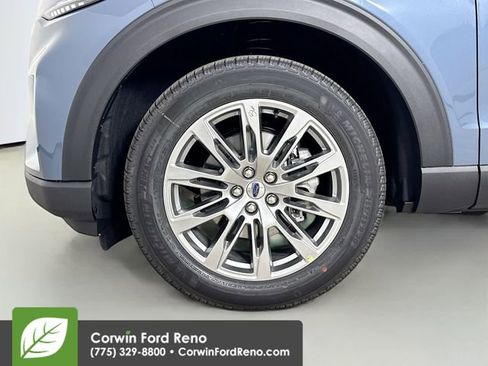 New 2025 Ford Explorer Active w/ Active Comfort Package image 35