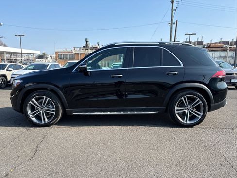 Used 2022 Mercedes-Benz GLE 350 4MATIC image 4