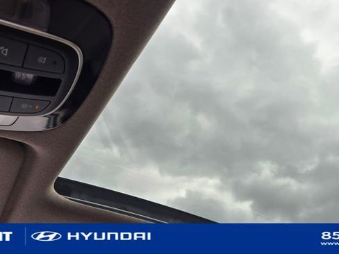 Used 2023 Hyundai Santa Fe Limited w/ Cargo Package image 5