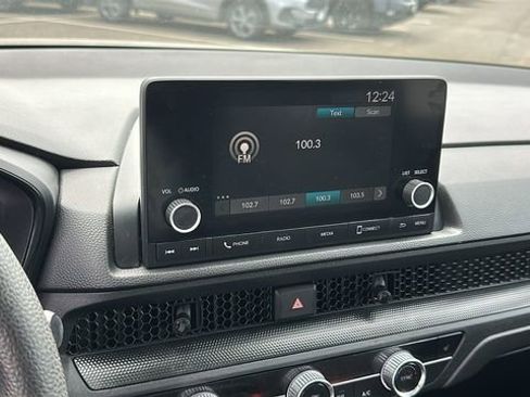 Used 2023 Honda CR-V EX image 16