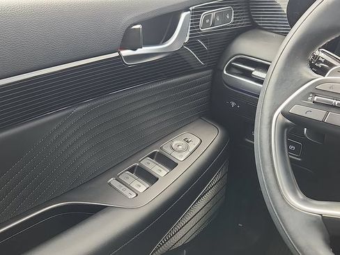 Used 2025 Hyundai Palisade Calligraphy AWD/4WD image 11