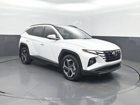 Used 2022 Hyundai Tucson Limited AWD/4WD image 32
