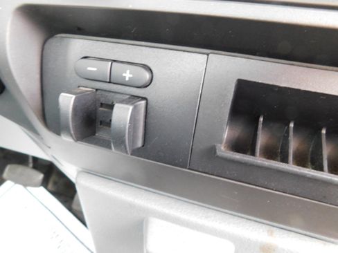 Used 2015 Ford F250 XL image 24