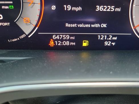 Used 2020 Audi A6 2.0T Premium Plus w/ Premium Plus Package AWD/4WD image 25