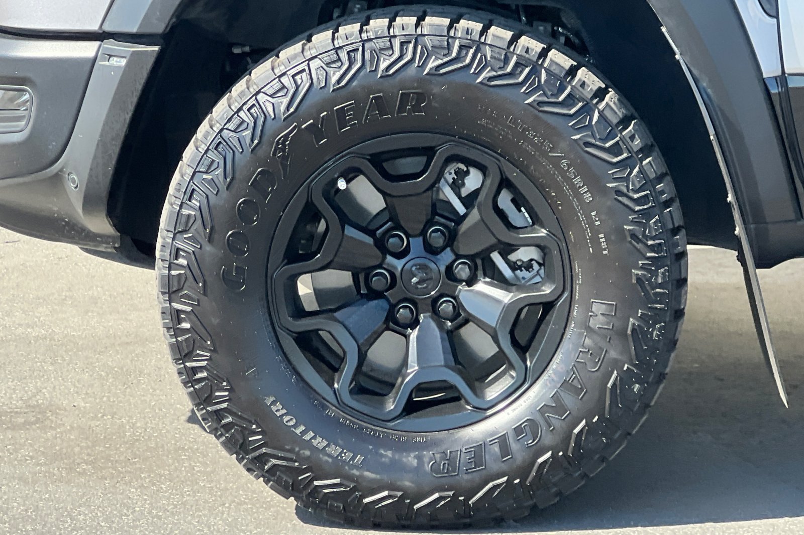 Used 2025 RAM 1500 RHO w/ RHO Level 1 Equipment Group AWD/4WD image 30