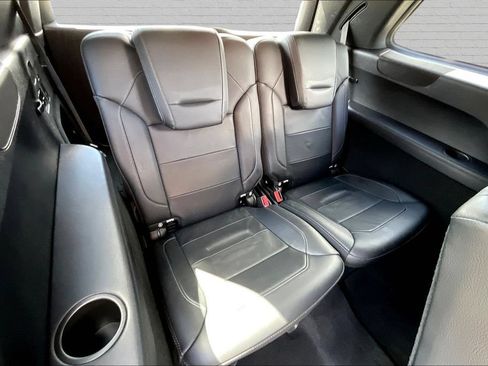 Used 2019 Mercedes-Benz GLS 550 4MATIC w/ Driver Assistance Package image 24