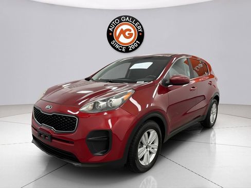 Used 2017 Kia Sportage LX FWD image 3
