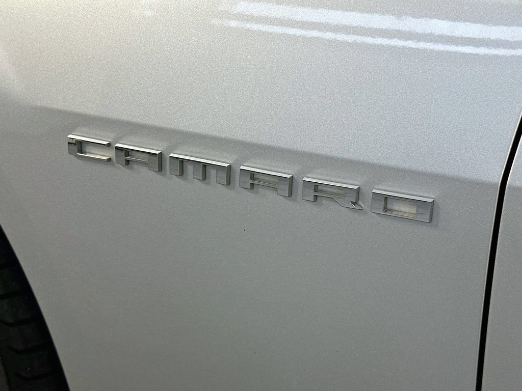 Used 2010 Chevrolet Camaro SS w/ RS Package RWD image 29