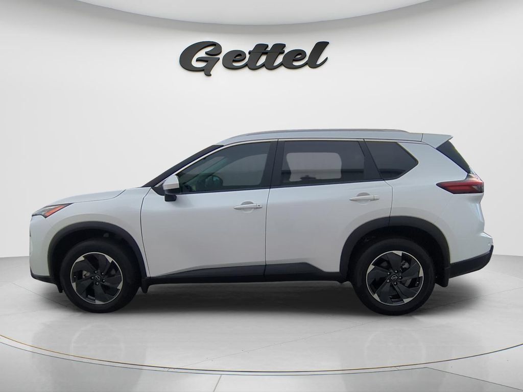 Certified 2024 Nissan Rogue SV w/ SV Premium Package FWD image 8
