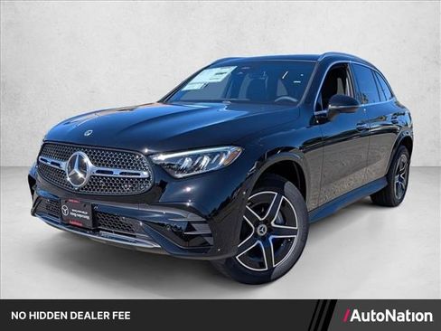 Used 2026 Mercedes-Benz GLC 300 image 1