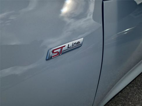 New 2026 Ford Escape ST-Line image 10