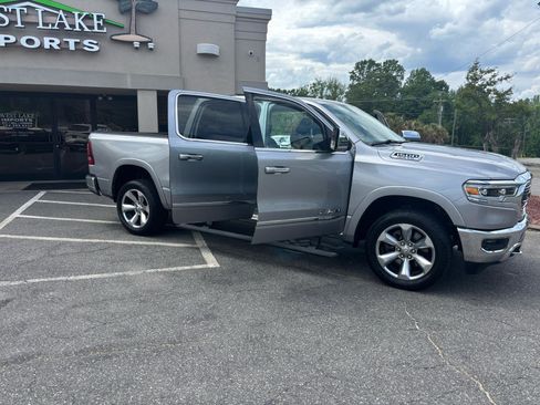 Used 2019 RAM 1500 Limited AWD/4WD image 24