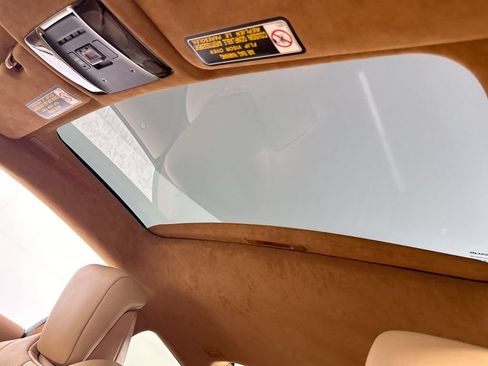 Used 2018 Lexus LC 500 Coupe w/ Touring Package RWD image 22