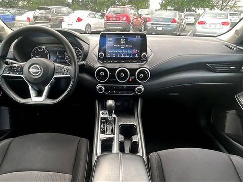 Used 2024 Nissan Sentra SV FWD image 7