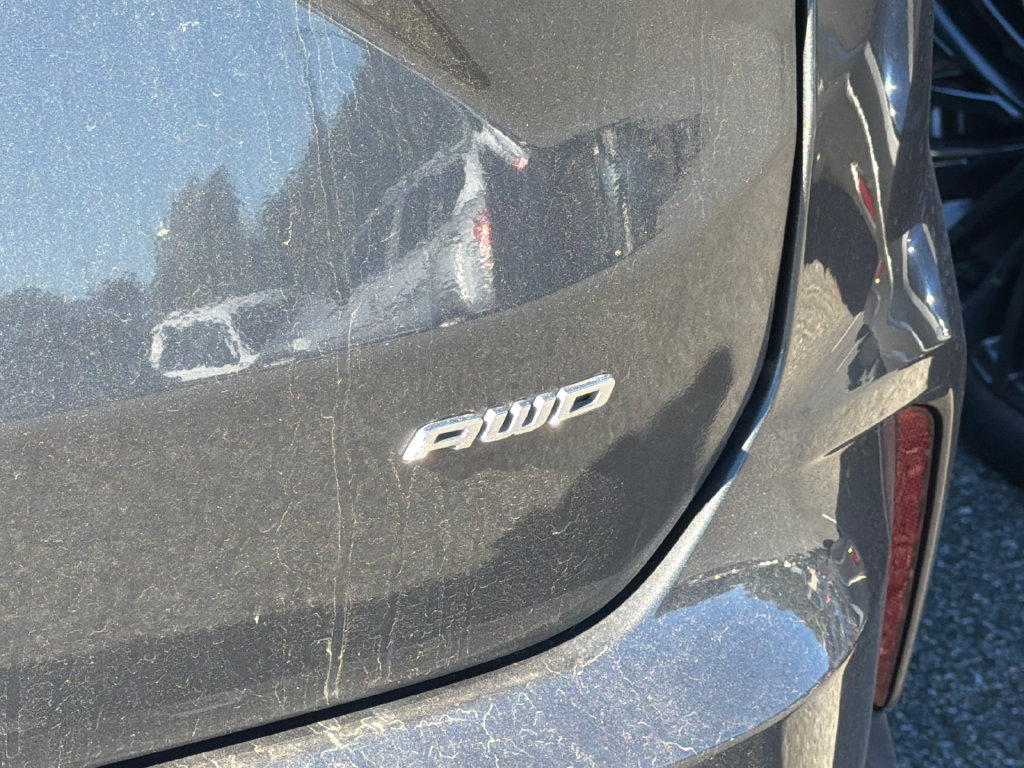 Used 2024 Ford Edge SEL w/ Sport Appearance Package AWD/4WD image 19