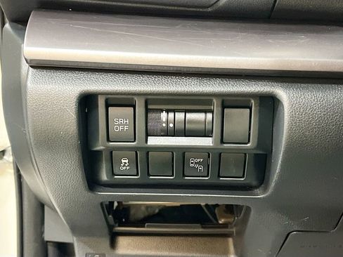 Used 2019 Subaru Crosstrek 2.0i Limited w/ Popular Package #3 AWD/4WD image 10