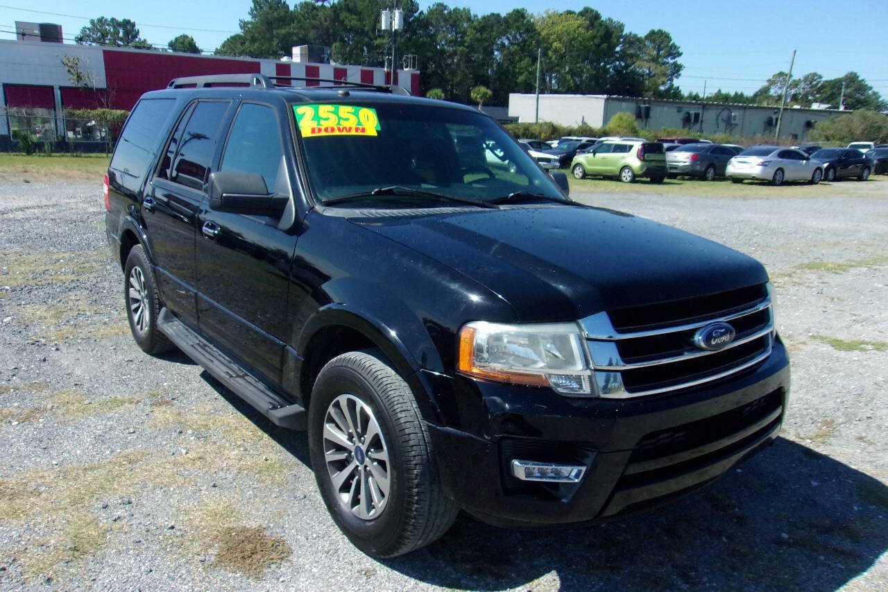 Used 2017 Ford Expedition XLT RWD image 9