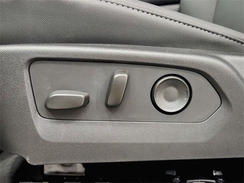 New 2026 Chevrolet Colorado LT w/ LT Convenience Package image 28