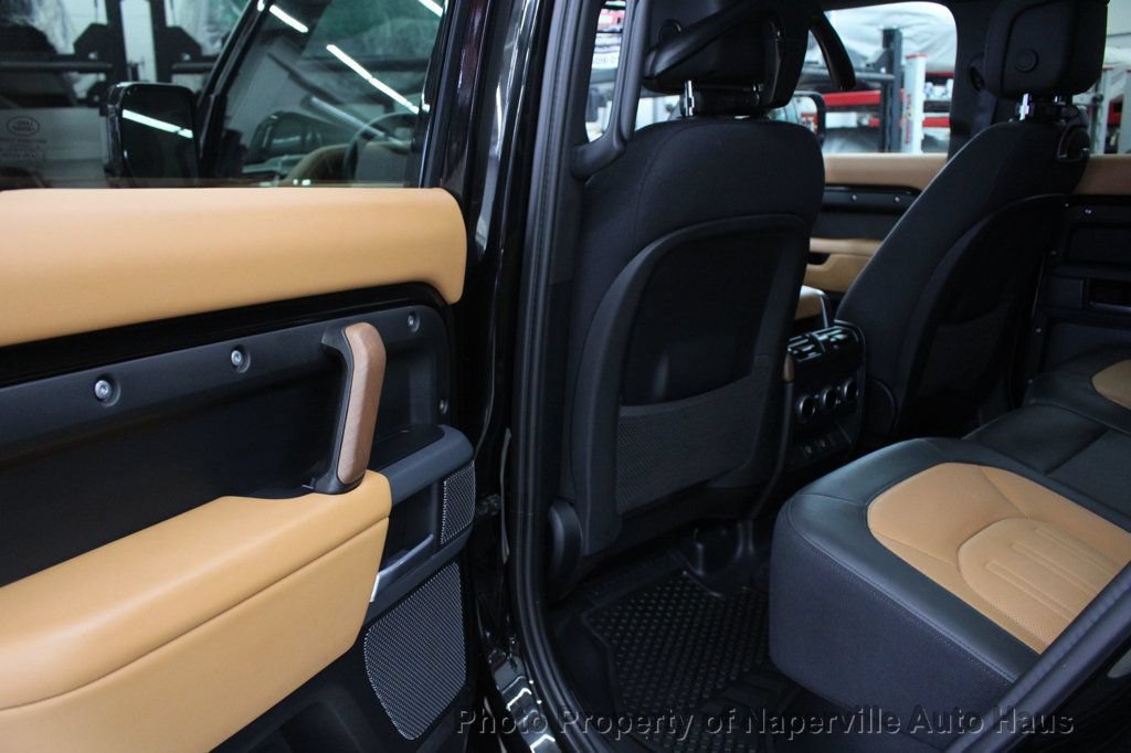 Used 2024 Land Rover Defender 110 X AWD/4WD image 30