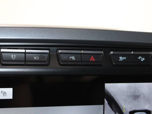 Used 2021 Ford F150 Lariat AWD/4WD image 57
