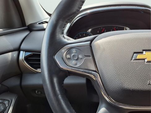 Certified 2018 Chevrolet Traverse LT FWD image 16