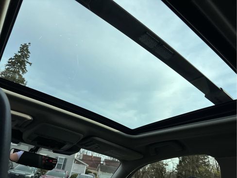 Used 2023 Subaru Forester Touring image 25