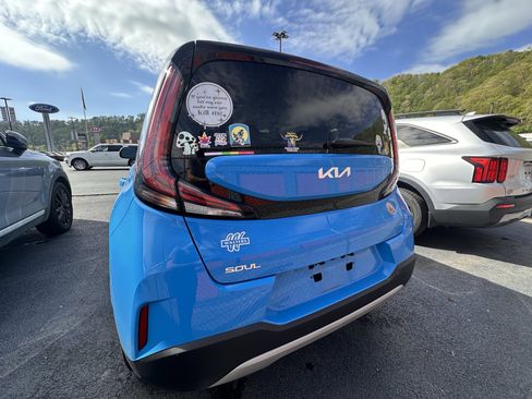 Used 2024 Kia Soul S image 5