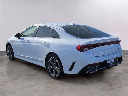 Used 2022 Kia K5 LXS image 6