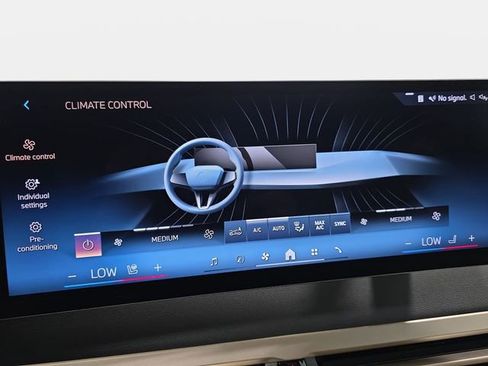 Certified 2025 BMW iX xDrive50 AWD/4WD image 21