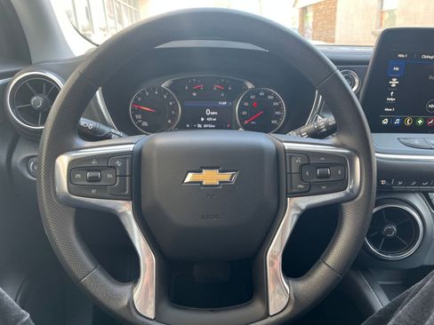 Used 2025 Chevrolet Blazer LT image 29