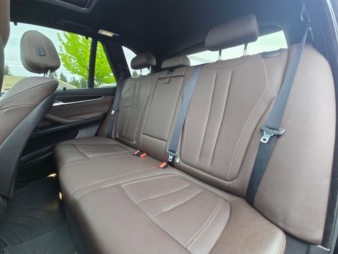 Used 2014 BMW X5 xDrive50i AWD/4WD image 17