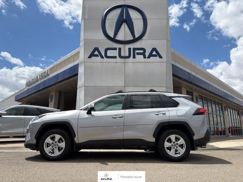 Used 2021 Toyota RAV4 XLE w/ Carpet Mat Package (TMS) AWD/4WD image 1