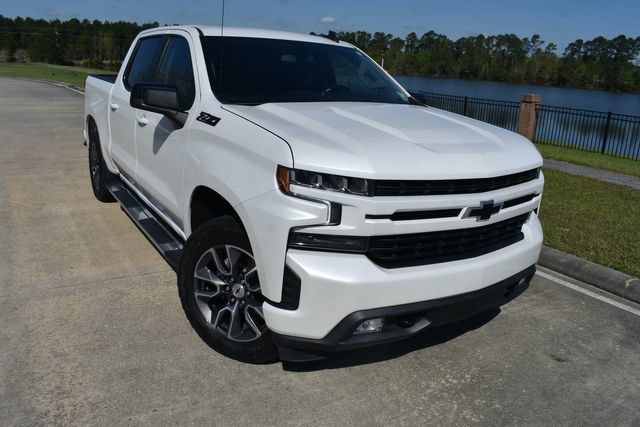 Used 2021 Chevrolet Silverado 1500 RST w/ Convenience Package II AWD/4WD image 2
