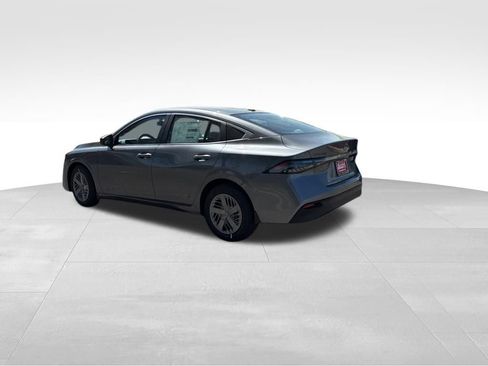 New 2026 Nissan Sentra SV w/ Floor Mat Package image 2