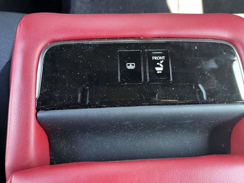 Used 2023 Lexus LS 500 F Sport w/ Cold Weather Package (CK) image 9