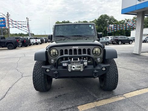 Used 2015 Jeep Wrangler Unlimited Sport w/ Quick Order Package 24S AWD/4WD image 10