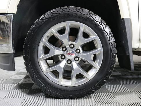 Used 2015 GMC Sierra 1500 SLT w/ SLT Crew Cab Value Package image 9