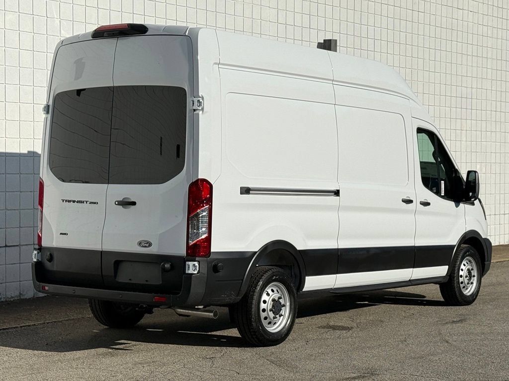 New 2026 Ford Transit 250 148 High Roof AWD w/ Load Area Protection Package image 30