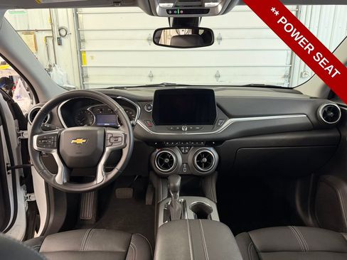 Used 2024 Chevrolet Blazer LT w/ Midnight/Sport Edition AWD/4WD image 16