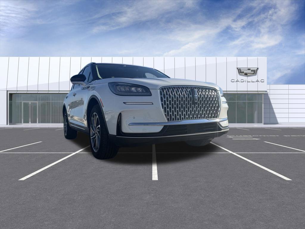 Used 2024 Lincoln Corsair AWD w/ Equipment Group 101A image 8