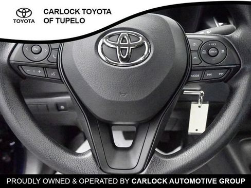 Used 2025 Toyota Corolla LE FWD image 17