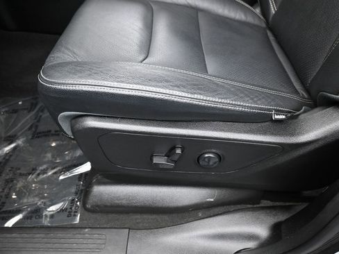 Used 2023 RAM 1500 Big Horn AWD/4WD image 16