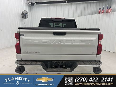 Used 2022 Chevrolet Silverado 1500 LT image 4