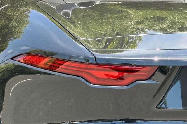 Used 2024 Jaguar F-TYPE R-Dynamic RWD image 26