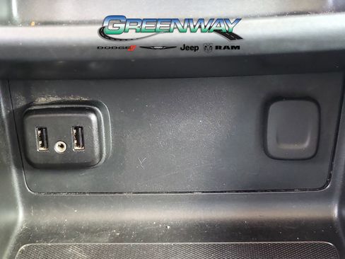 Used 2019 Chevrolet Colorado W/T w/ WT Convenience Package RWD image 18