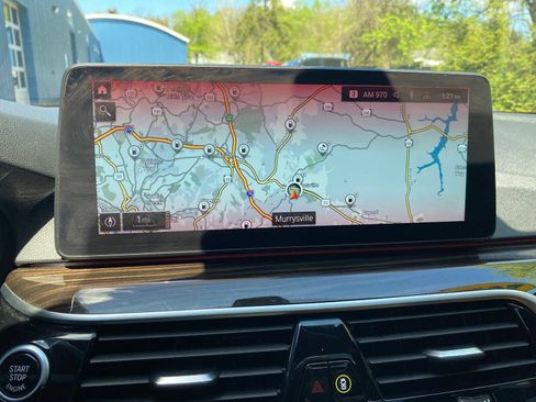 Used 2022 BMW 530i xDrive w/ Premium Package AWD/4WD image 18