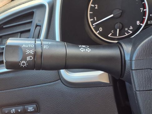 Used 2019 Nissan Murano Platinum image 15