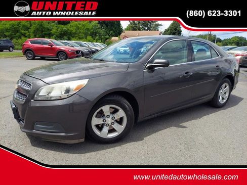 Used 2013 Chevrolet Malibu LS w/ Protection Package FWD image 1