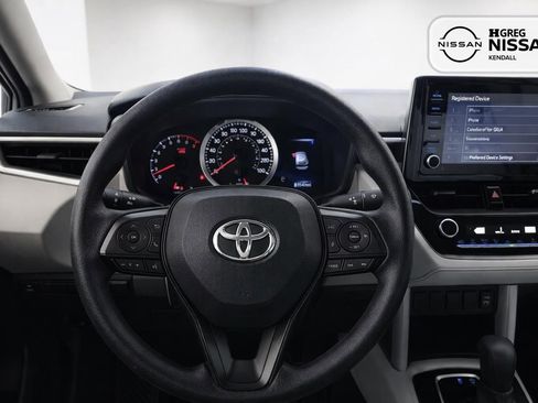 Used 2022 Toyota Corolla Cross L FWD image 9