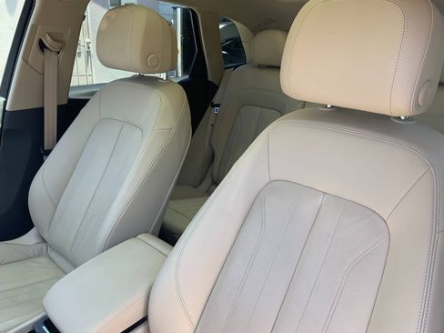 Used 2018 Audi Q5 2.0T Premium w/ Convenience Package AWD/4WD image 29